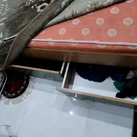 تخت یک نفره کم جا بدون تشک
