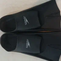 کفش شنای speedo
