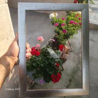 قاب عکس یا آینه