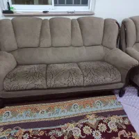 فروش مبل راحتی ۷ نفره و میز غذاخوری ۸ نفره