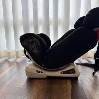 صندلی ماشین کودک در حد نو برند baby ley