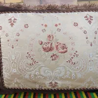 ۶ عدد پشتی های مجلسی پشتی شیک و زیباوسالم و تمیز