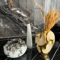 ۳‌عدد گلدان
