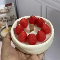 شمع توت فرنگی
