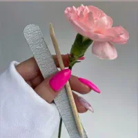 آموزش کاشت ناخن وپدیکور