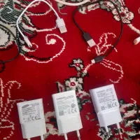 شارژر و کابل شارژ،