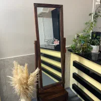 آیینه قدی چوبی