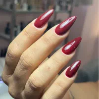 آموزش کاشت ناخن
