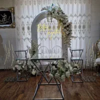 گل مصنوعی جایگاه دیزاین بله برون آرایی