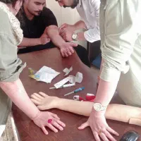 ورکشاپ تخصصی آموزش تزریقات و کمک های اولیه