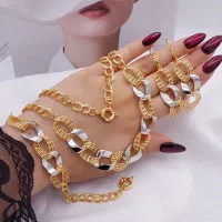 گالری بدلیجات و ساعت آرامیس