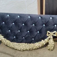 کتبیه،تاج پرده