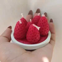 شمع توت فرنگی