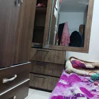 تخت و میز آرایشی
