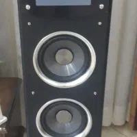 یک جفت سه باند  مارک مجستیک همراه میکروفن