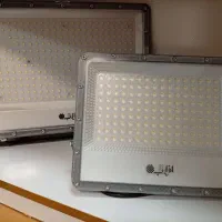 پروژکتور افراتاب