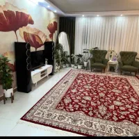 خانه دوطبقه طبقه ی بالا ب فروش میرسد