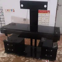 میز تلویزیون شیشه ای