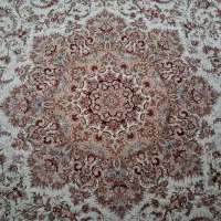 دو عدد فرش ۱۲ متری