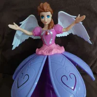 عروسک چرخشی و موزیکال