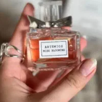 عطر و ادکلن و اسانس تکی ب قیمت عمده