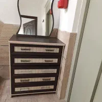 میز دراور ۵ کشو به همراه آینه