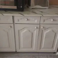 کابینت فلزی زمینی سه درب