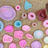 تعدادی قالب تمیز به فروش میرسد