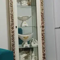 بوفه و ساعت