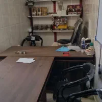 میز دفتر تمیز