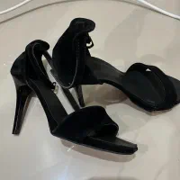 کفش پاشنه بلند زنانه سایز ۳۸ جیر