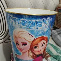 سطل زباله عروسکی