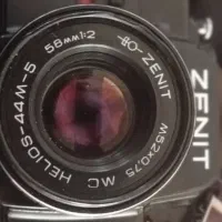 دوربین زنیت۱۲۲