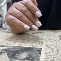 خدمات تخصصی ناخن
