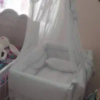 تخت گهواره ای