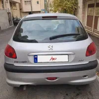 پژو ۲۰۶