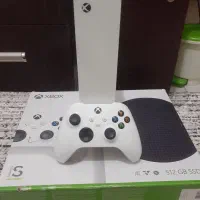 ایکس باکس اس و مانیتور