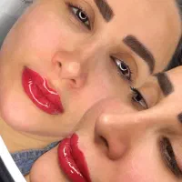 شیدینگ لب-شیدلب، میکروبلیدینگ، خط چشم/درکلینیک