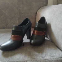 کفش چرم سایز 37