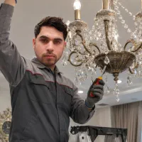 نصاب دوربین مدار بسته  و برق ساختمان
