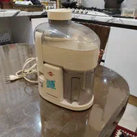 آبمیوه‌گیری برقی سالم و کم‌کار پارس خزر