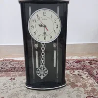 ساعت دیواری