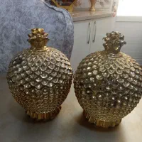 دوعدد شکلات خوری ودوعدد قفس و پرنده