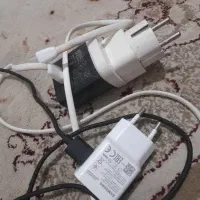 دو عدد شارژر اصلی تایپه ۳۰ ویتنام بفروش میرسد