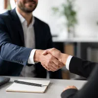 استخدام نیرو
