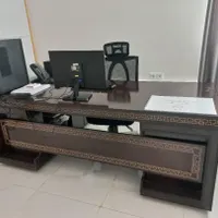 میز مدیریتی ال در حد نو.