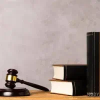 دانش آموخته حقوق