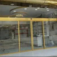 فروش تجاری ، حاشیه اصلی کلاهدوز، دستغیب
