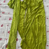 لباس دخترانه و زنانه