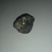 سنگ مشکوک به شهاب سنگ